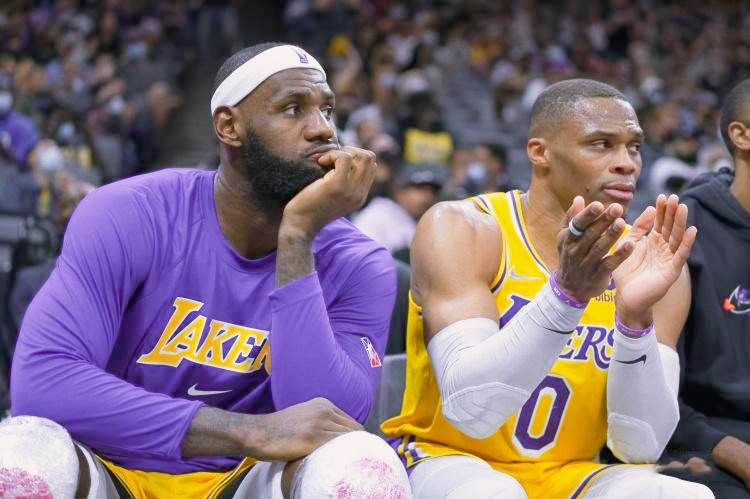 开云体育下载-圣安东尼奥马刺内部会议纪要流出——清晨状态回暖，欧冠使命明确，球探报告显示潜力的简单介绍